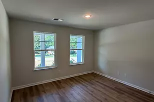 6 Huff Dr, Greenville, SC 29611 - Photo 2