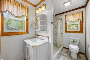14 Hudson St, Taylors, SC 29687 - Photo 18