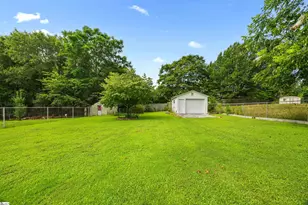 14 Hudson St, Taylors, SC 29687 - Photo 10