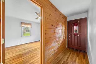 14 Hudson St, Taylors, SC 29687 - Photo 12