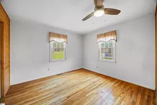 14 Hudson St, Taylors, SC 29687 - Photo 16