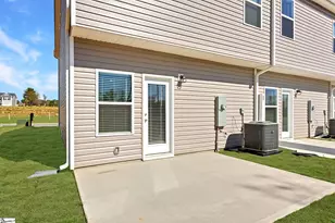 1322 Roadstead St, Spartanburg, SC 29306 - Photo 16