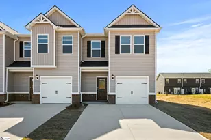 1322 Roadstead St, Spartanburg, SC 29306 - Photo 1