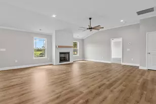 331 Little Mountain Cir, Inman, SC 29349 - Photo 8
