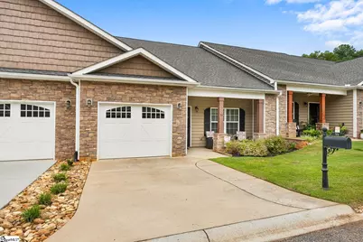 53 Hillsborough Drive, Anderson, SC 29621 - Photo 2