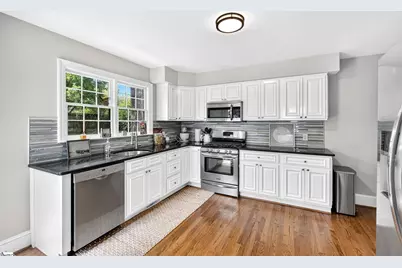 453 Longview Terrace, Greenville, SC 29605 - Photo 14