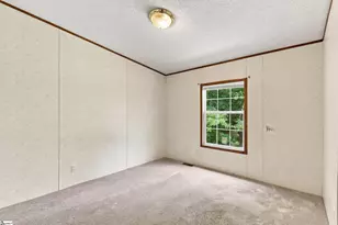 156 Falcon Ridge Dr, Boiling Springs, SC 29316 - Photo 24