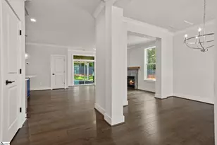 7 Mercy Dr, Greenville, SC 29607 - Photo 4