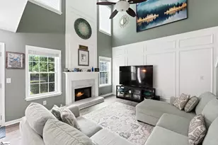 124 Sandy Ln, Greenville, SC 29605 - Photo 8