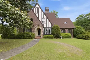 511 E Cambridge Ave, Greenwood, SC 29646 - Photo 1