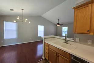 8 Hawkesbury Rd, Simpsonville, SC 29681 - Photo 6