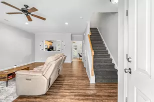 117 Bankside Ln, Greenville, SC 29609 - Photo 2