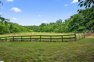 135 Pointe Dr, Campobello, SC 29322 - Photo 38