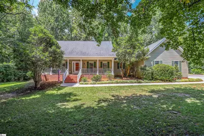 201 Holly Drive, Easley, SC 29640 - Photo 2