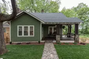 913 Hampton Ave, Greenville, SC 29601 - Photo 2