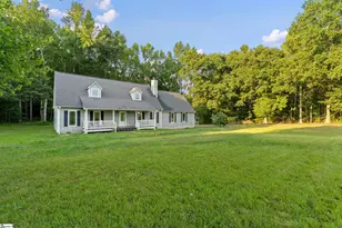 212 Gray Dr, Williamston, SC 29697 - Photo 1