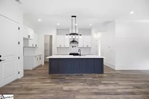 127 Moore Dr, Easley, SC 29642 - Photo 8