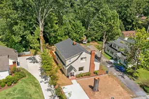 514 Academy St, Laurens, SC 29360 - Photo 6