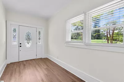 514 Academy Street, Laurens, SC 29360 - Photo 4