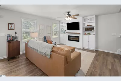 105 Brooks Road, Laurens, SC 29360 - Photo 6