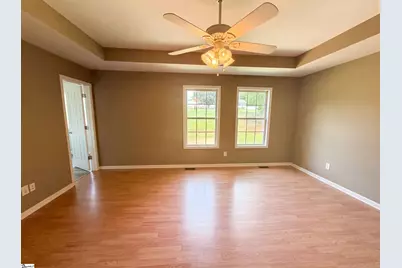 116 Fernwood Drive, Easley, SC 29640 - Photo 4