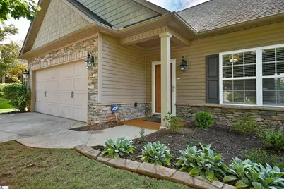 621 Summerville Way, Greenville, SC 29609 - Photo 2