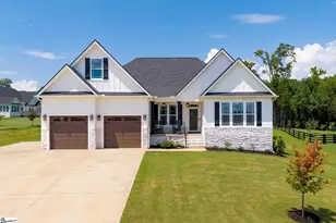 105 Frontier Ln, Travelers Rest, SC 29690 - Photo 1