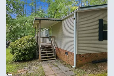 586 Kimbark Lane, Fountain Inn, SC 29644 - Photo 2