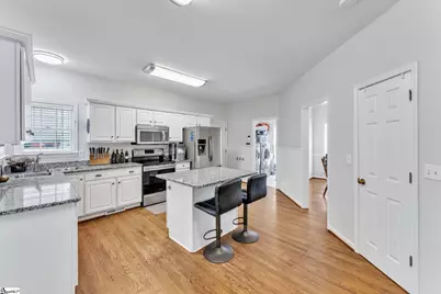 25 Amberjack Court, Taylors, SC 29687 - Photo 8