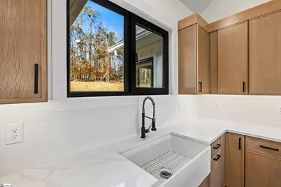 125 E Peninsula Drive, Laurens, SC 29360 - Photo 18