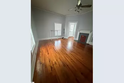 500 Lucas Avenue, Laurens, SC 29360 - Photo 2