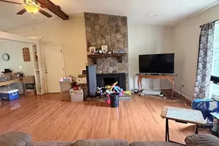 34 Shore Dr, Greenville, SC 29611 - Photo 6
