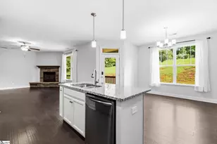 408 Saylor Wy, Taylors, SC 29687 - Photo 10
