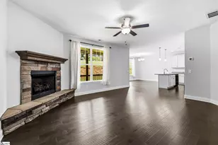 408 Saylor Wy, Taylors, SC 29687 - Photo 6