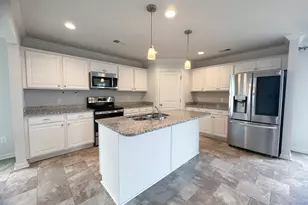 411 Whittier St, Greenville, SC 29605 - Photo 4