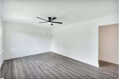 109 Avery Street, Greenville, SC 29617 - Photo 6