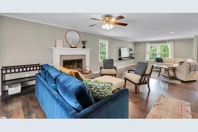 16 Pine View Terrace, Taylors, SC 29687 - Photo 4