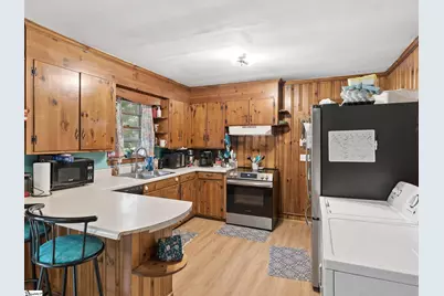 1124 Camelot Forest, Belton, SC 29627 - Photo 8