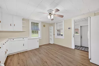 1261 Camp Creek Road, Taylors, SC 29687 - Photo 8