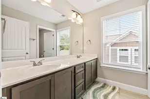 550 Twin Lake Rd, Greenville, SC 29609 - Photo 20