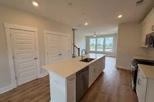 26 Deans Pleasant Dr, Greenville, SC 29607 - Photo 10