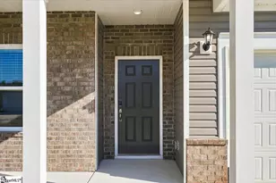 938 Rising Oak Ct, Spartanburg, SC 29301 - Photo 4