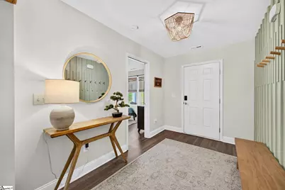214 Woodfield Avenue, Fountain Inn, SC 29644 - Photo 2
