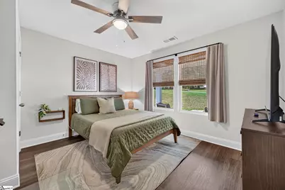 214 Woodfield Avenue, Fountain Inn, SC 29644 - Photo 4