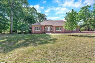1002 Thornehill Dr, Anderson, SC 29621 - Photo 1