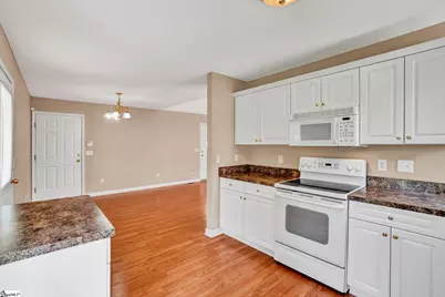 101 Summercrest Court, Easley, SC 29642 - Photo 4