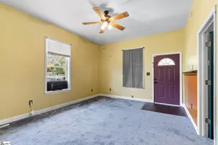 109 Jackson St, Laurens, SC 29360 - Photo 6