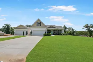 238 Inlet Pointe Dr, Anderson, SC 29625 - Photo 2