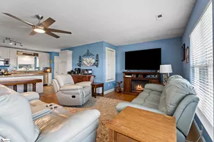 4115 Locust Hill Rd, Taylors, SC 29687 - Photo 10