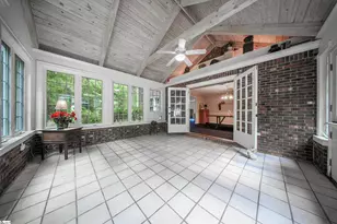 225 Walnut Hill Ln, Spartanburg, SC 29302 - Photo 8